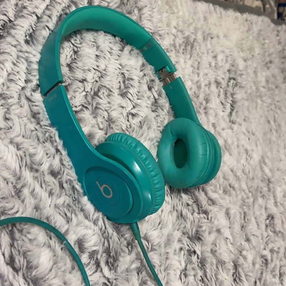 Beats by dr.Dre headphones - Picture 3 of 3